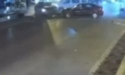 Bursa'da kontrolden çıkan otomobil karşı şeride geçti: 2 yaralı