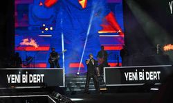 Çanakkale'de festival sahnesinde Sefo rüzgarı