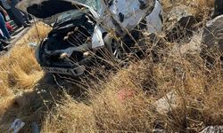 Diyarbakır'da tır ile otomobil çarpıştı: 7 yaralı