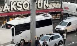 E-5'de feci kaza, çevredekiler şoföre kalp masajı yaptı