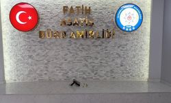 Fatih'te iş yerinin fotoğraflarını çekip, saldırı hazırlığı yapan 2 şüpheli yakalandı