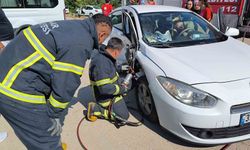 İki otomobilin çarpıştığı kazada 4 kişi yaralandı