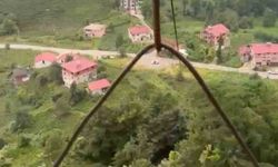 İlkel teleferikle 'heyecanlı' yolculuk