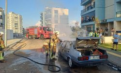 İskenderun'da Tofaş alevlere teslim oldu