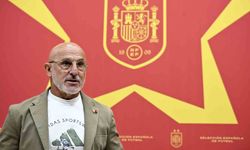 İspanya, Teknik Direktör Luis de la Fuente'nin sözleşmesi 2032'ye kadar uzattı