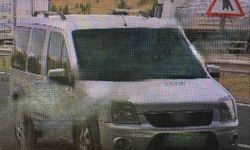 Kendilerini polis ve savcı diye tanıtıp milyonları dolandıran 2 kişi tutuklandı