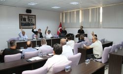Kula Belediye Meclisi'nde spor salonu tartışması