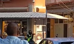 Manisa'da kuyumcu dükkanında silahlı soygun girişimi: 2 yaralı