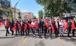 Niğde'de 'Kahramanlarla Kardeşlik Yolunda' yürüyüşü gerçekleştirildi