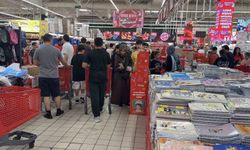 Okulların açılmasına kısa süre kala velilerin kırtasiye telaşı başladı