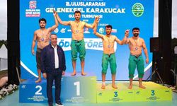 Sultangazi'de 2. Uluslararası Karakucak Güreş Turnuvası düzenlendi