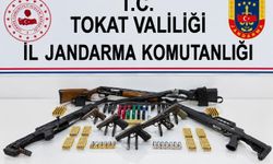 Tokat'ta ruhsatsız silah ve mühimmat ele geçirildi