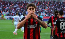 Trendyol Süper Lig: Çorum FK: 2 - Eyüpspor: 0 (İlk yarı)