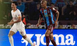 Trendyol Süper Lig: Trabzonspor: 3- Galatasaray:0 (İlk yarı)
