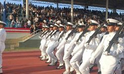 Yalova'da 456 deniz astsubayının mezuniyet coşkusu