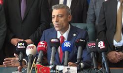 Yenilik Partisi'nden YENİ Parti'ye isim krizi için 3 Ekim'e kadar süre