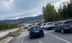 Yol çalışması 21 ilin geçiş noktasını kilitledi