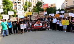 Adana'da 2 gencin ölümüne neden olan sürücünün tahliyesi protesto edildi