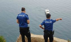 Antalya'da 'Yardım edin' çığlığı ekipleri alarma geçirdi