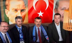 Bakan Tekin: 'Sosyal medyada hem içerik üreticileri hem de yapımcı şirketler yeterince hassas davranmıyorlar'
