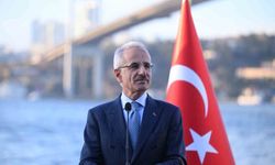Bakan Uraloğlu: 'Türk sahipli deniz ticaret filomuz 2 bin 262 gemi ve 54,3 milyon DWT kapasiteye çıktı'