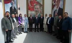 BBP lideri Destici 12 İmamlar Alevi-Bektaşi Öğreti Derneği heyetini kabul etti