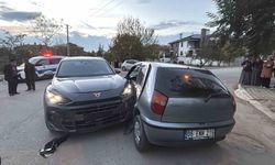 Bolu'da cip ile otomobil çarpıştı: 4 yaralı
