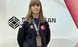 Cizreli milli boksör Sudenur Yalgettekin Avrupa üçüncüsü oldu