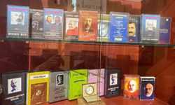 Edebiyatın izleri 'Şair ve Yazarlar Evi Müzesi'nde yaşatılıyor: 90'lara damga vuran şiir kaseti