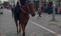 Edirne'de atıyla caddelerde gezen kadın ilgi odağı oldu