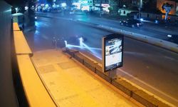 Edirne'de yaya geçidinde iki motosiklet çarpıştı: Kaza anı kamerada