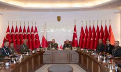 Genelkurmay Başkanı Bayraktaroğlu, Polonyalı mevkidaşı Kukula ile görüştü