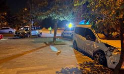Kayseri'de hafif ticari araç SUV ile çarpıştı: 4 yaralı