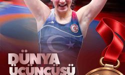 Milli güreşçi Elmira Yasin, dünya üçüncüsü oldu