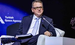 NASA Başkan Yardımcısı Anderson: 'Ay yüzeyinde kalıcı varlık oluşturmaya başlayacağız, ardından hedefimizi Mars'a çevireceğiz'