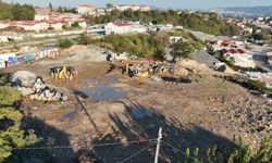 Sarıyer'de araziye atık dökülmesi vatandaşı çileden çıkardı, İSKİ'ye tepki: 'Camları açamıyoruz; yazıklar olsun'