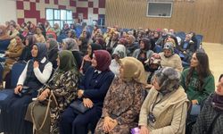 Sivas'ta kursiyerlere kanserde erken teşhisin önemi anlatıldı