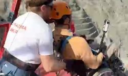 Tekerlekli sandalyesiyle 250 metrelik baraj gövdesinden atladı