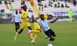 Trendyol Süper Lig: Erzurumspor FK: 1 - Eyüpspor: 0 (İlk yarı)