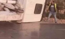 Uludağ yolunda vinç devrildi