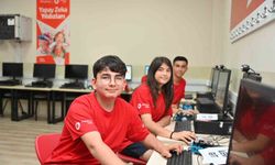 Yapay zekâ çağında dijital refah için genç fikirler AI Startup Studio'da buluşuyor