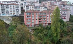 Zonguldak'ta 135 haneli sitede çökme endişesi: 'İki yıldır çözüm bekliyoruz'