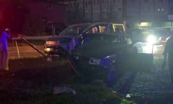 Zonguldak'ta iki araç kavşakta çarpıştı: 6 yaralı