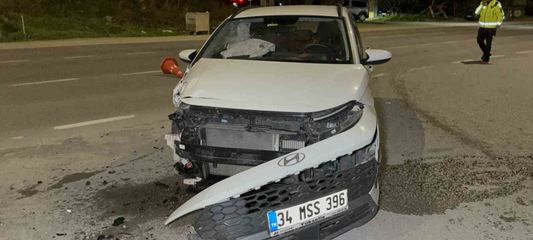 Aynı kavşakta 9 yıl sonra yine kaza yaptı: 2 yaralı