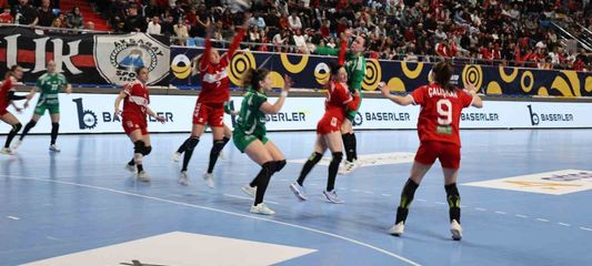 A Milli Kadın Hentbol Takımı Macaristan'a 42-23 mağlup oldu