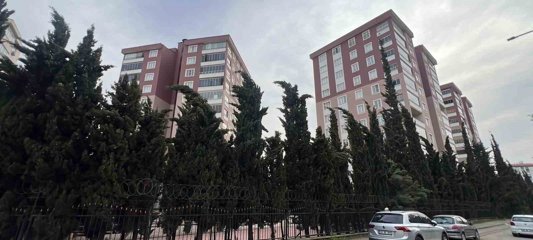 Saldırıyı gerçekleştiren öğrencinin ailesinin yaşadığı sitede sessizlik hakim