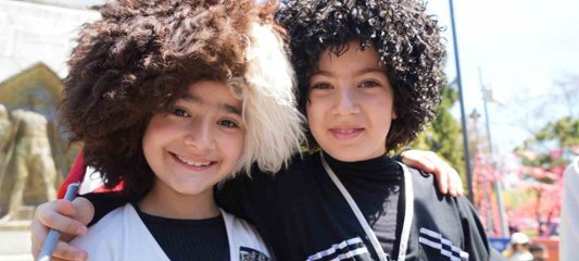 Türk dünyasının çocukları Samsun'u renklendirdi