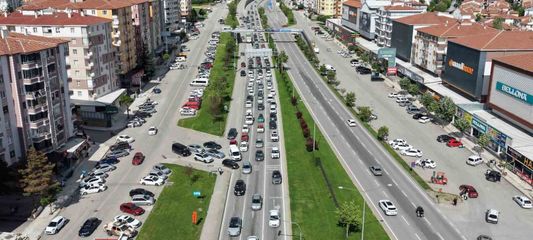 Çorum'da yollarda bayram dönüşü yoğunluğu