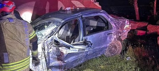 Muş'ta aynı otomobilde bulunan 4 kız kardeş kaza geçirdi: 1 ölü