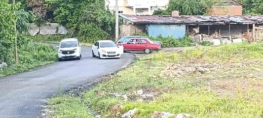 Zonguldak'ta dere sularının yükselmesi nedeniyle üç köydeki köprüler ulaşıma kapatıldı